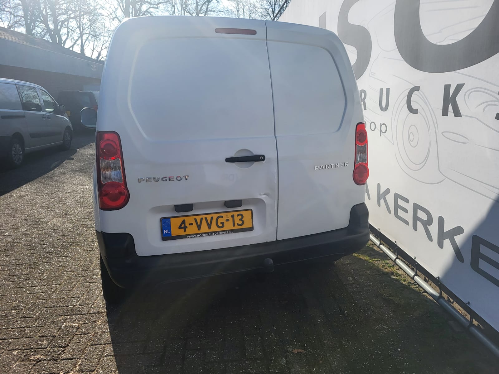 
								PEUGEOT PARTNER full									