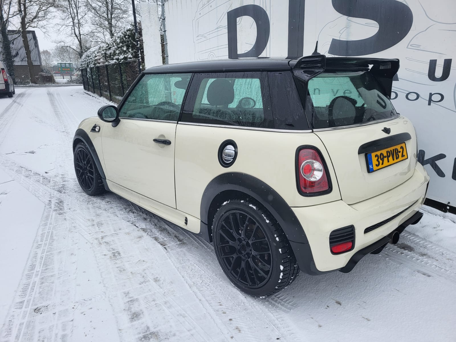 
								MINI COOPER full									