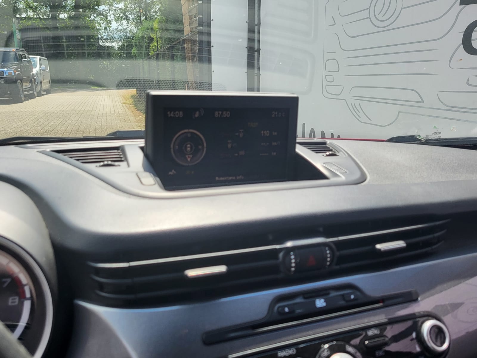 
								Afla Romeo GIULIETTA full									