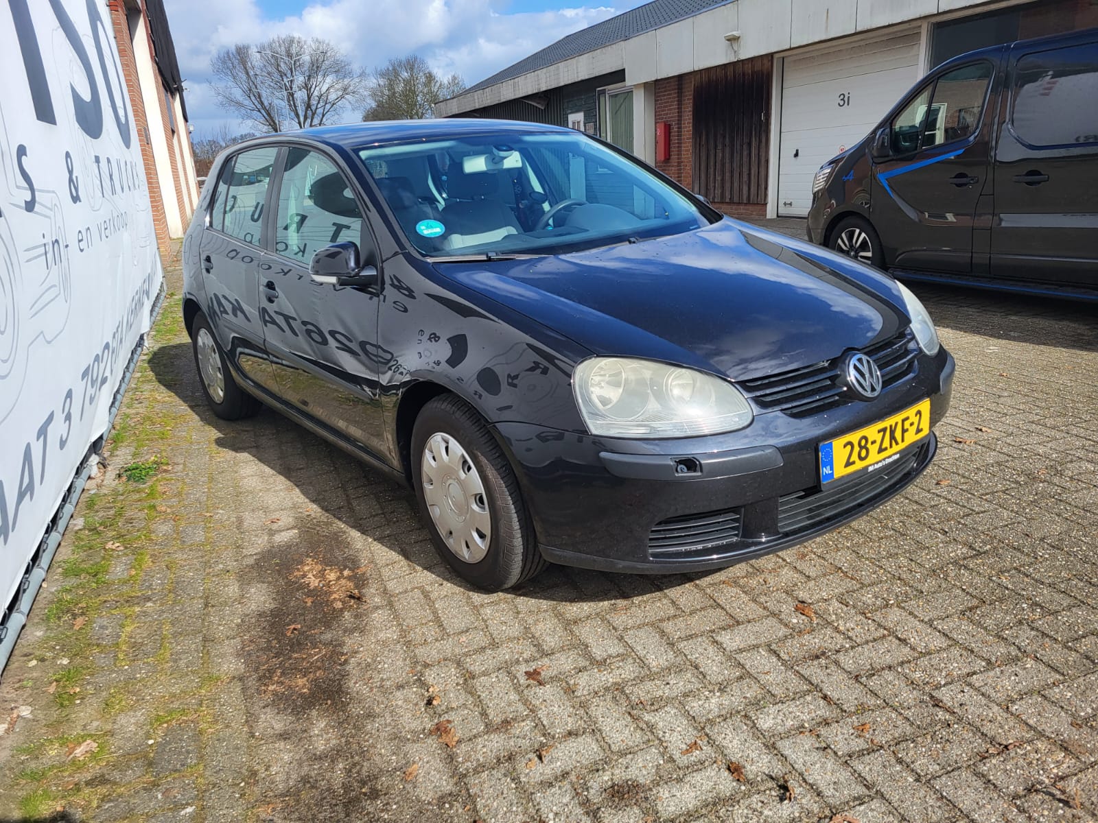 
								volkswagen golf full									