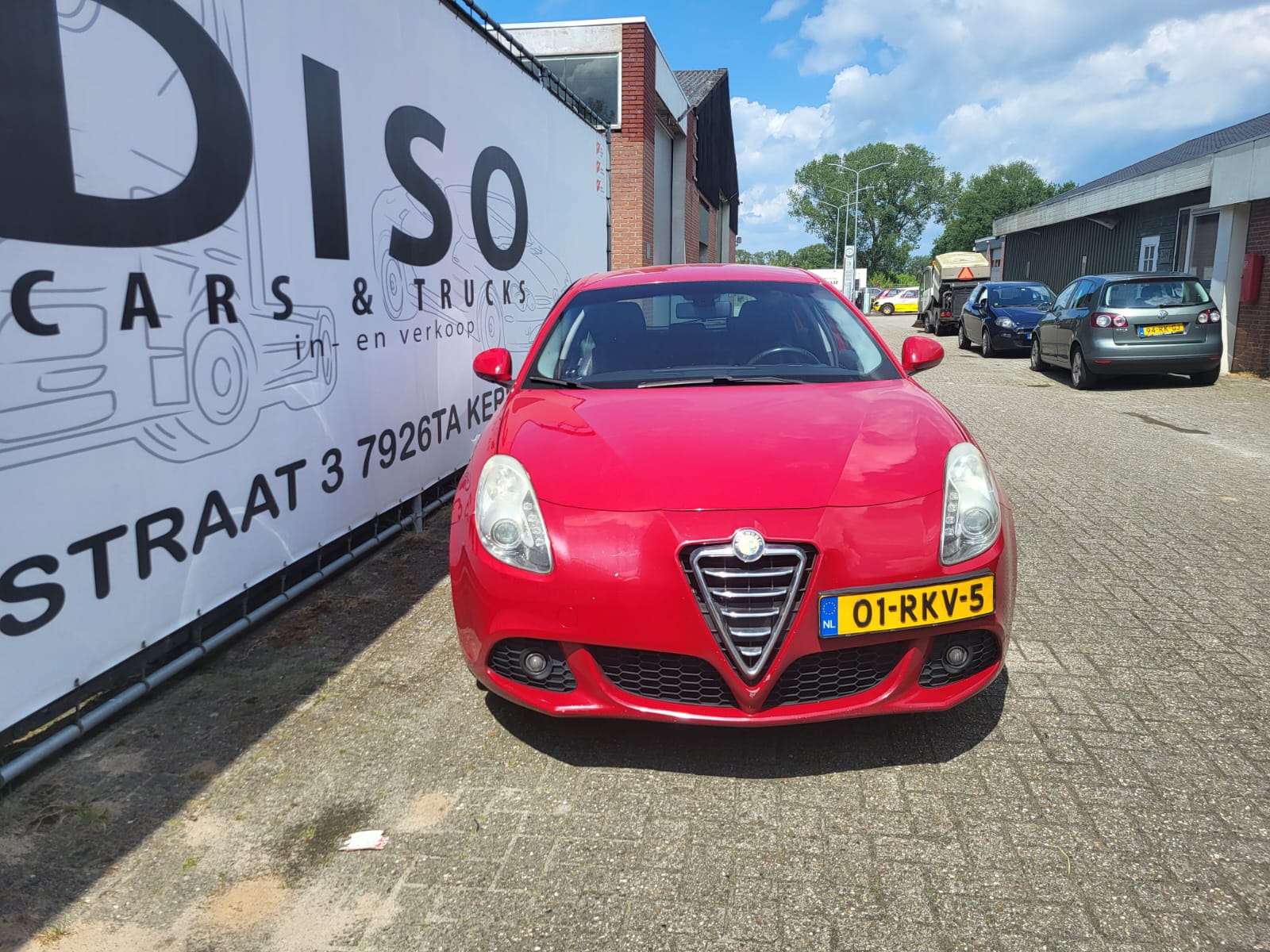 
								Afla Romeo GIULIETTA full									